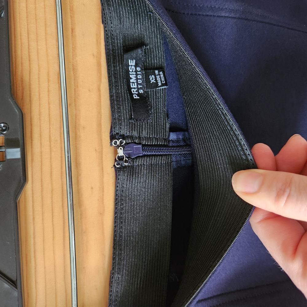 Premise Size Xs Womens Navy Blue Stretchy Pencil With Zipper And Hook Closure - Picture 7 of 13